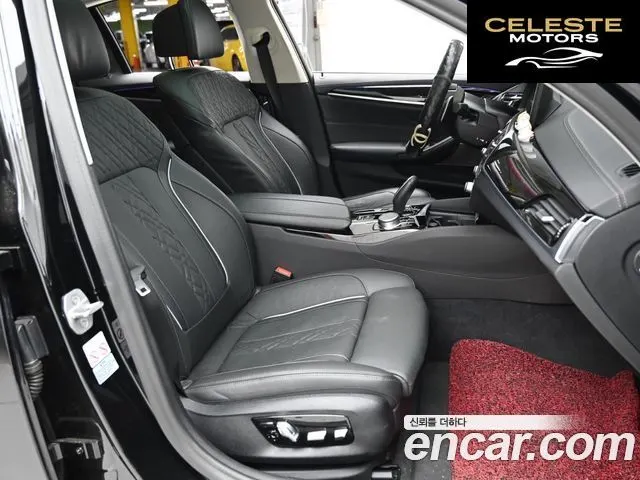 BMW Série 5 (G30) 530i Luxury 2021 — photo 10 sur 26