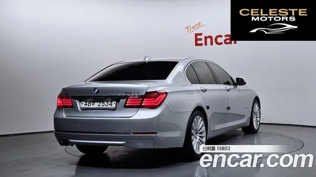BMW Série 7 (F01) 730d xDrive 2014 — photo 2 sur 26