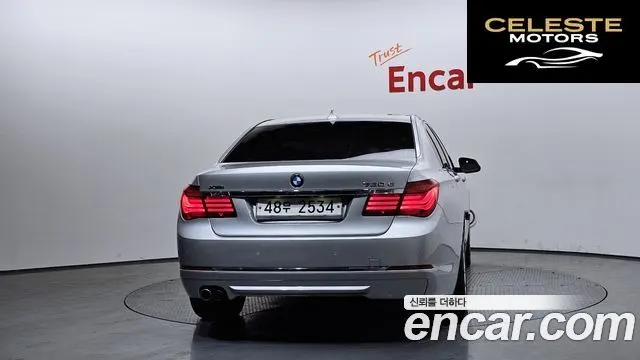 BMW Série 7 (F01) 730d xDrive 2014 — photo 4 sur 26