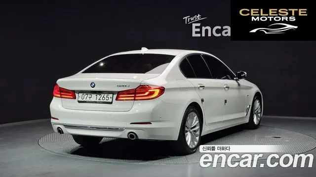 BMW Série 5 (G30) 520d Luxury Spécial Edition 2018 — photo 2 sur 20