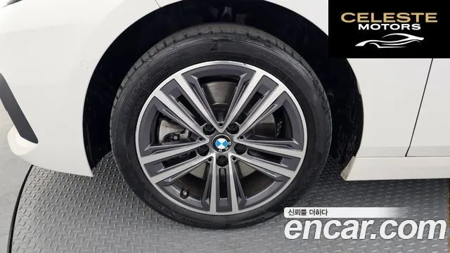 BMW Série 2 Gran Coupé (F44) 220i 2021 — photo 5 sur 20