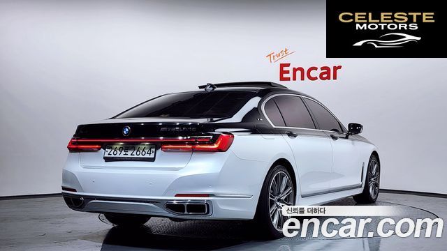 BMW Série 7 (G11) M760Li xDrive V12 Excellence 2020 — photo 2 sur 20