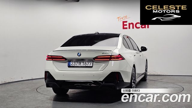 BMW Série 5 (G60) 520i Spécial Edition 2024 — photo 4 sur 20