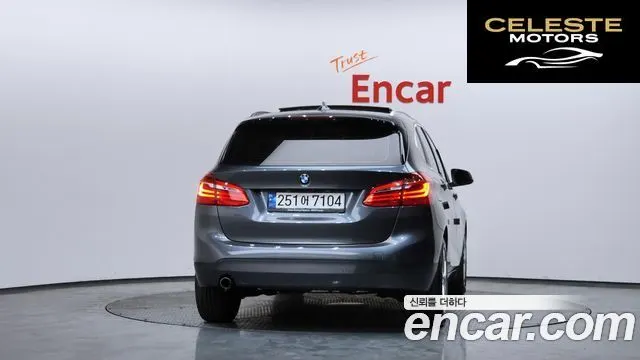 BMW Série 2 Active Tourer (F45) Joy 2018 — photo 4 sur 26