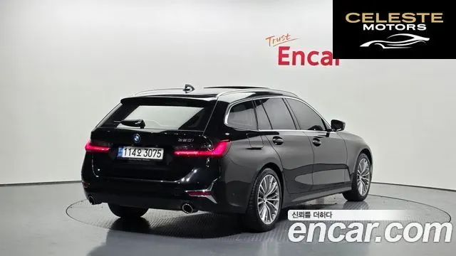 BMW Série 3 (G20) 320i Touring Luxury 2021 — photo 2 sur 20