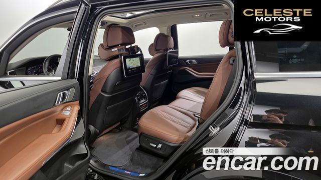 BMW X7 (G07) xDrive 40i Design Pure Excellence 7 places 2022 — photo 11 sur 20