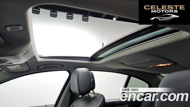 BMW Série 5 (F10) 528i 2012 — photo 19 sur 26