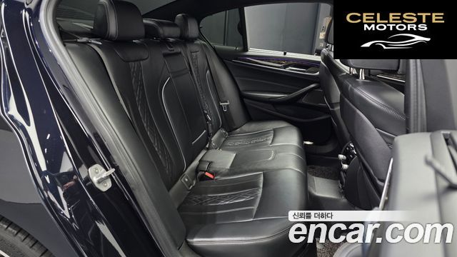 BMW Série 5 (G30) 530d M Sport 2017 — photo 12 sur 20