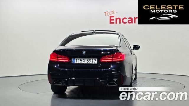 BMW Série 5 (G30) 530d M Sport 2017 — photo 4 sur 20
