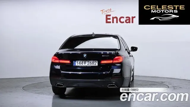 BMW Série 5 (G30) 520i M Sport 2023 — photo 4 sur 20