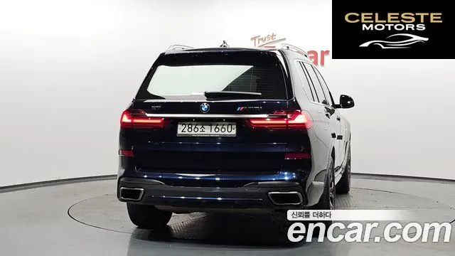 BMW X7 (G07) M50i 6 places 2020 — photo 3 sur 20