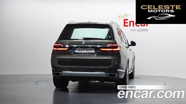 BMW X7 (G07) xDrive 40i Design Pure Excellence 6 places 2023 — photo 4 sur 20