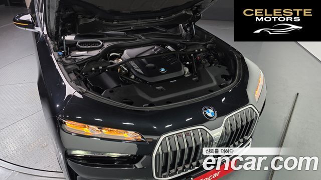 BMW Série 7 (G70) 740d xDrive Design Pure Excellence 2023 — photo 6 sur 20