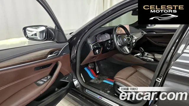 BMW Série 5 (G30) 523d M Sport 2021 — photo 10 sur 20