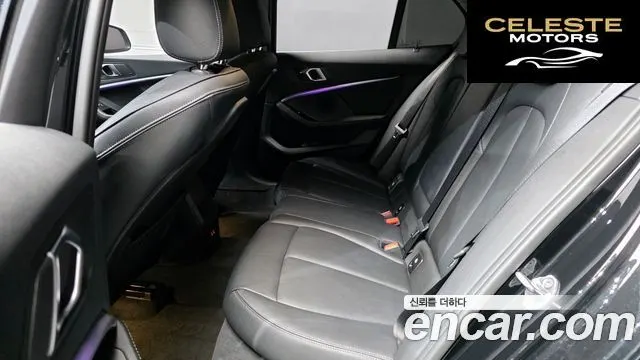 BMW Série 1 (F40) 120i 2022 — photo 12 sur 20