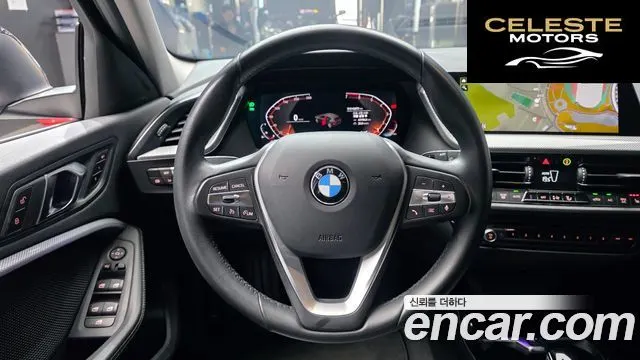 BMW Série 1 (F40) 120i 2022 — photo 13 sur 20