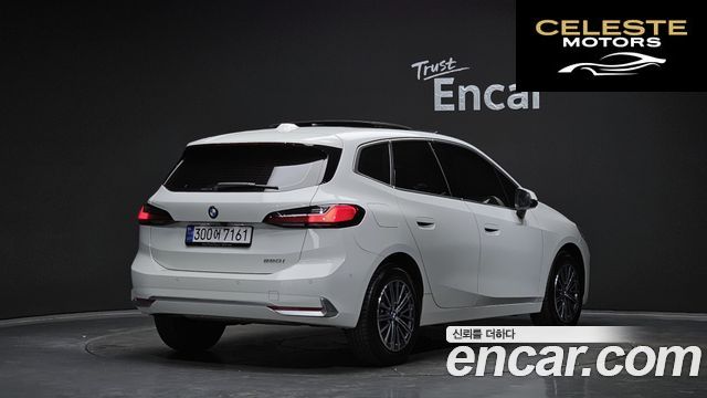 BMW Série 2 Active Tourer (U06) 220i Luxury 2023 — photo 2 sur 20