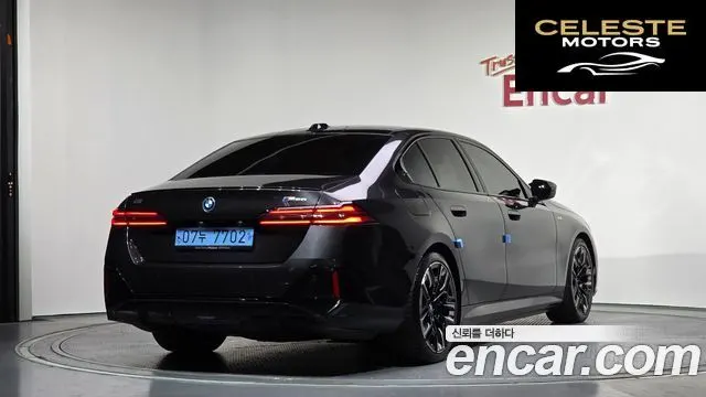 BMW i5 (G60) M60 xDrive 2024 — photo 2 sur 20