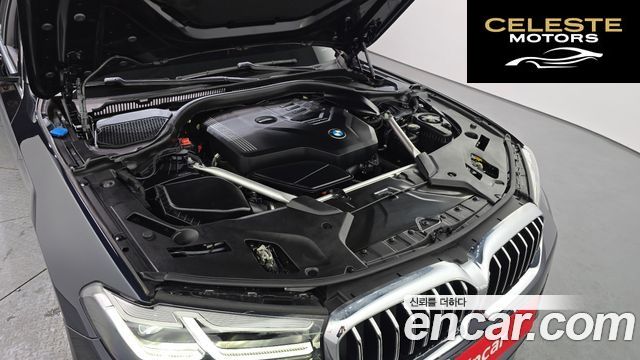 BMW Série 5 (G30) 520i M Sport 2022 — photo 6 sur 20