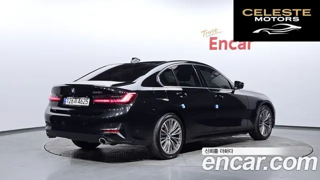 BMW Série 3 (G20) 320i Luxury 2021 — photo 2 sur 20
