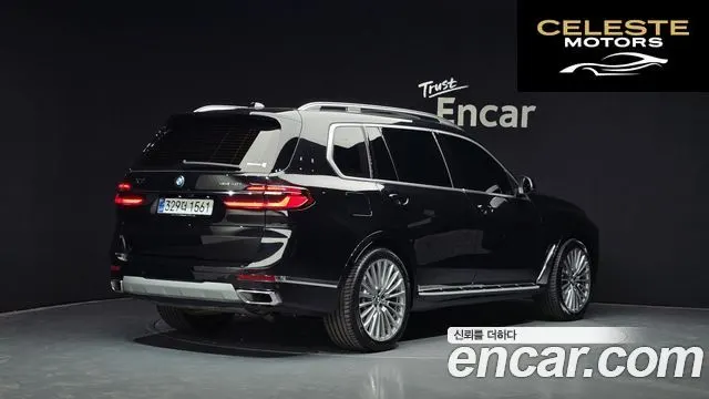 BMW X7 (G07) xDrive 40i Design Pure Excellence 6 places 2025 — photo 2 sur 26