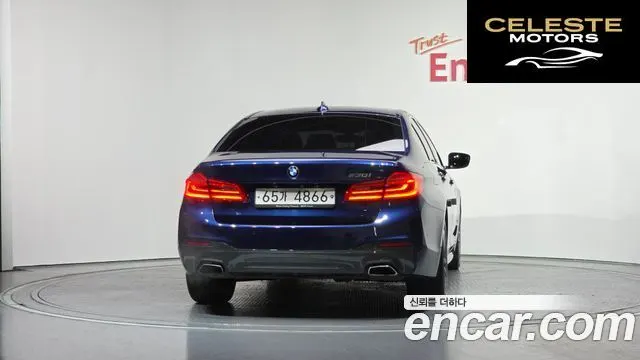 BMW Série 5 (G30) 530i M Sport 2018 — photo 4 sur 20