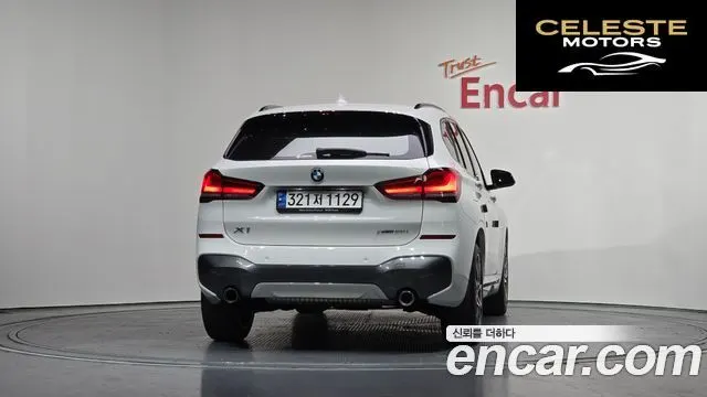 BMW X1 (F48) xDrive 20i M Sport 2022 — photo 4 sur 20