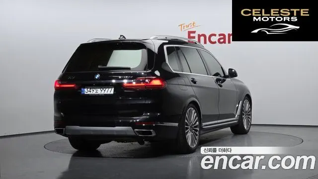 BMW X7 (G07) xDrive 40d Design Pure Excellence 7 places 2021 — photo 2 sur 20