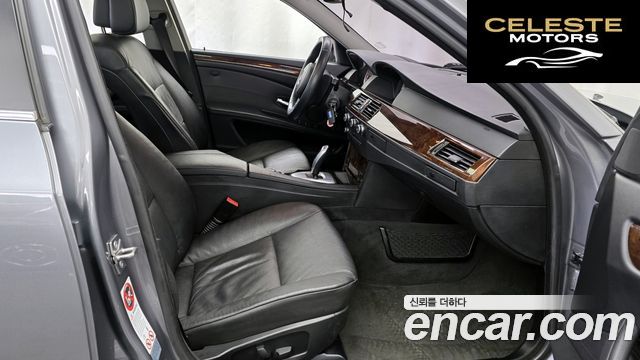 BMW Série 5 (E60) 528i Berline SE 2010 — photo 11 sur 26