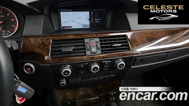 BMW Série 5 (E60) 528i Berline SE 2010 — photo 18 sur 26