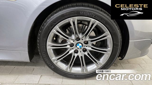 BMW Série 5 (E60) 528i Berline SE 2010 — photo 5 sur 26