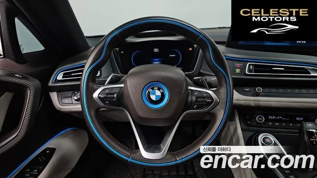 BMW i8 Coupé 2016 — photo 12 sur 20