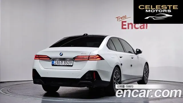 BMW Série 5 (G60) 520i M Sport 2025 — photo 2 sur 20
