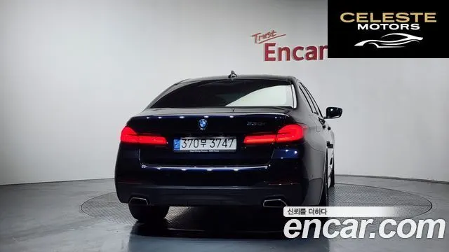 BMW Série 5 (G30) 530i M Sport 2021 — photo 3 sur 20