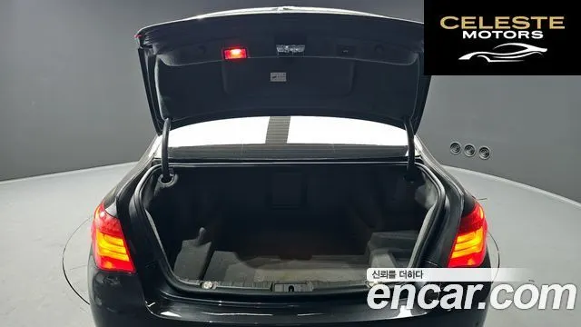 BMW Série 7 (F01) 740Li 2011 — photo 20 sur 20
