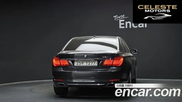 BMW Série 7 (F01) 740Li 2011 — photo 4 sur 20
