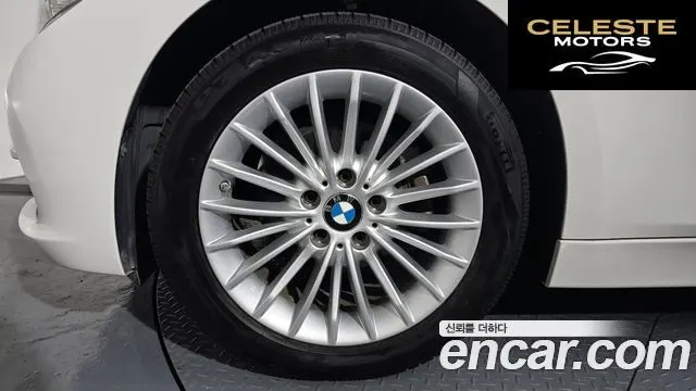 BMW Série 3 (F30) 320i Luxury 2017 — photo 5 sur 26