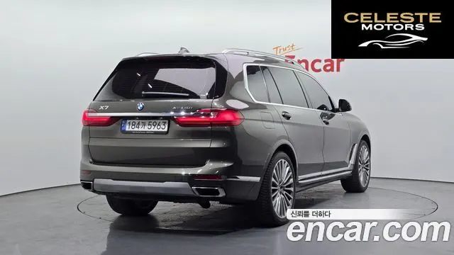 BMW X7 (G07) xDrive 40i Design Pure Excellence 7 places 2022 — photo 2 sur 20