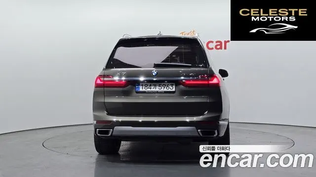 BMW X7 (G07) xDrive 40i Design Pure Excellence 7 places 2022 — photo 4 sur 20