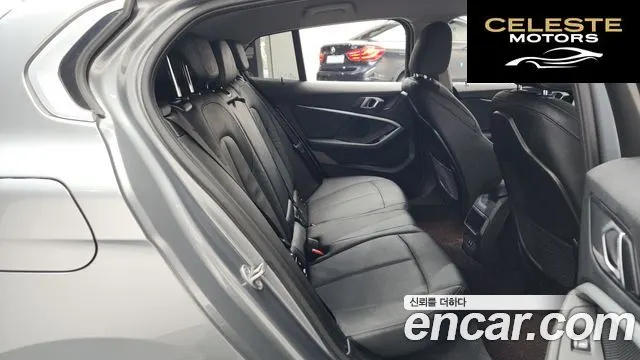 BMW Série 1 (F40) 120i 2022 — photo 12 sur 20