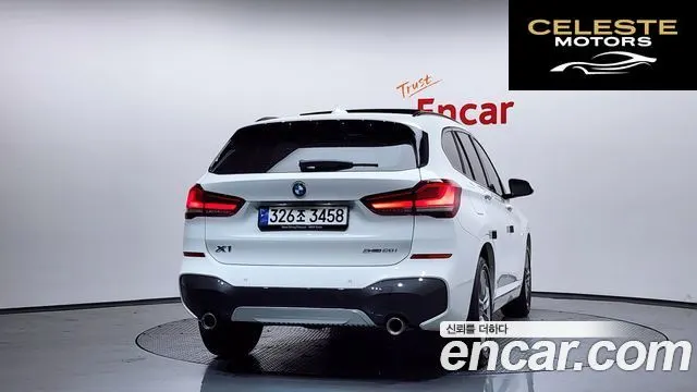 BMW X1 (F48) xDrive 20i M Sport 2021 — photo 4 sur 26