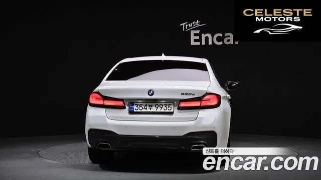 BMW Série 5 (G30) 530e M Sport 2022 — photo 4 sur 20