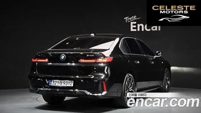 BMW Série 7 (G70) 740i xDrive M Sport 2024 — photo 2 sur 20