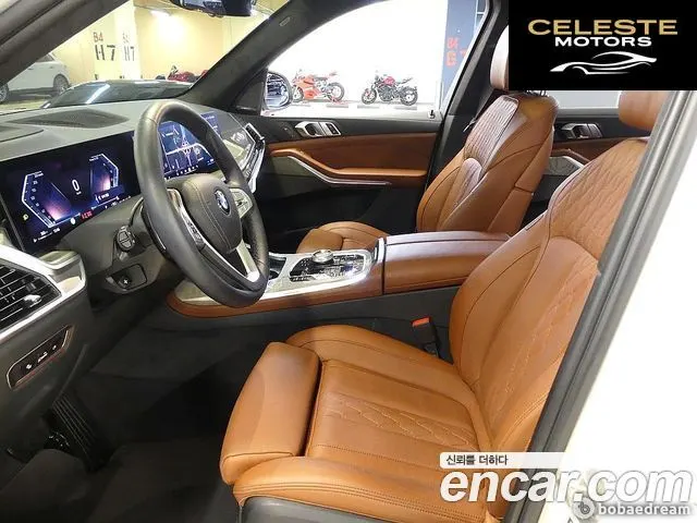 BMW X7 (G07) xDrive 40i Design Pure Excellence 6 places 2024 — photo 8 sur 26
