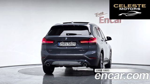 BMW X1 (F48) xDrive 20i xLine 2022 — photo 3 sur 20