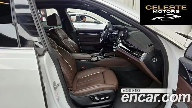 BMW Série 6 GT (G32) 640i xDrive M Sport 2023 — photo 11 sur 20
