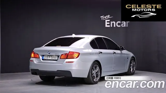 BMW Série 5 (F10) 528i M Aéro Dynamic Spécial Edition 2016 — photo 2 sur 26