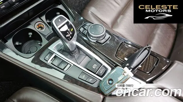 BMW Série 5 (F10) 528i M Aéro Dynamic Spécial Edition 2016 — photo 9 sur 26