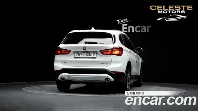BMW X1 (F48) xDrive 20i xLine 2022 — photo 3 sur 20