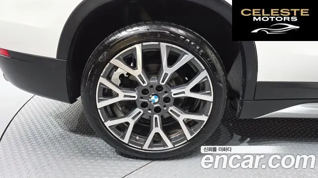 BMW X1 (F48) xDrive 20i xLine 2022 — photo 4 sur 20